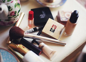 化妝品基本知識 看懂保質(zhì)期，科學(xué)選購與使用